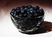 Foods for anti aging should be high in antioxidants like blueberries.